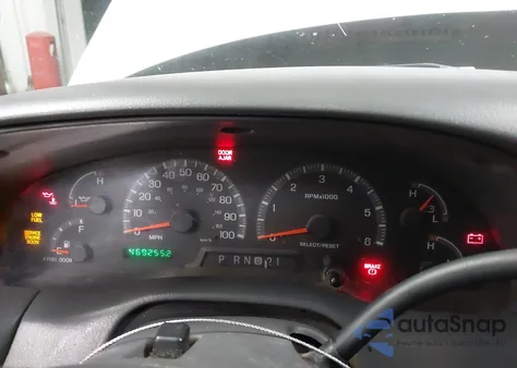 2002 Ford F-150 Lariat/Xlt from USA, damaged, VIN 1FTRW07L22KB90803